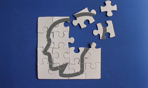 Dissosiyatif Amnezi Nedir? Nedenleri, Türleri ve Tedavisi